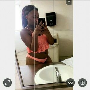 Meet your Posher, Harmone