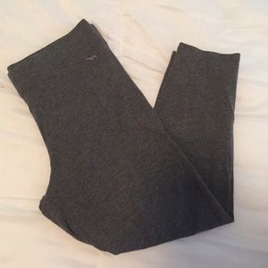 Victoria's Secret PINK gray cropped leggings