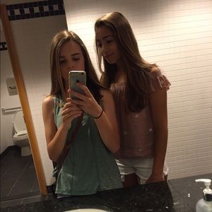 Meet your Posher, Maddie