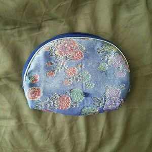 Floral Detailed Make Up Pouch