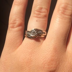 Engagement Ring: Bridal Set