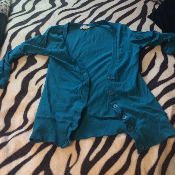 Worn twice for a play.