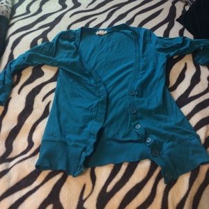 Worn twice for a play.