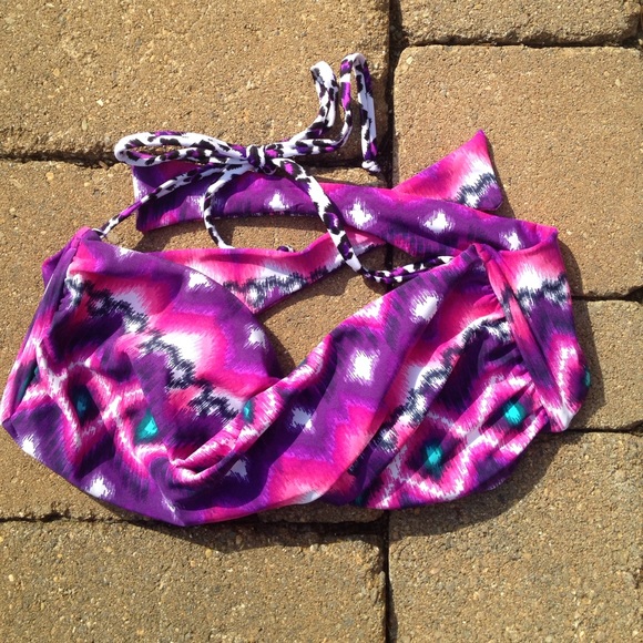 Patterned Bikini Top Bundle🌺 - Picture 3 of 3