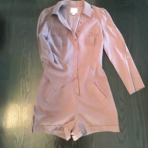 Beautiful Bebe Short Romper, Mauve, XS ✨