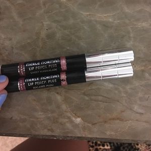 Merle Norman lip plus