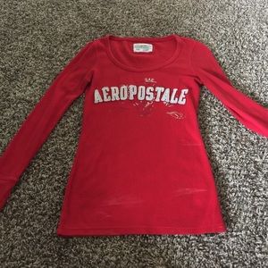 Red Aéropostale long sleeve tee
