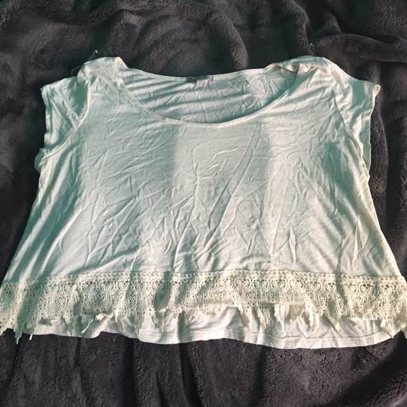 Charlotte Russe crop top - Picture 1 of 1