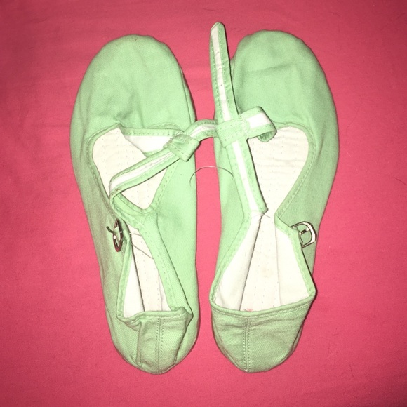 Mint Mary Jans flats