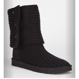 BLACK KNITT UGGS