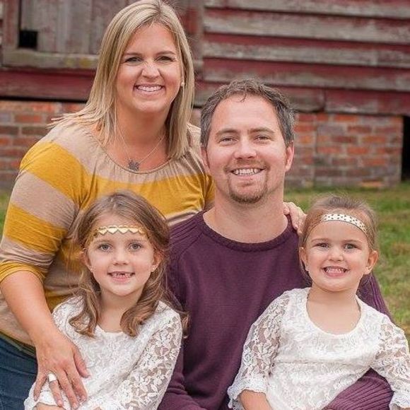 Meet your Posher, Stacy - Picture 1 of 1