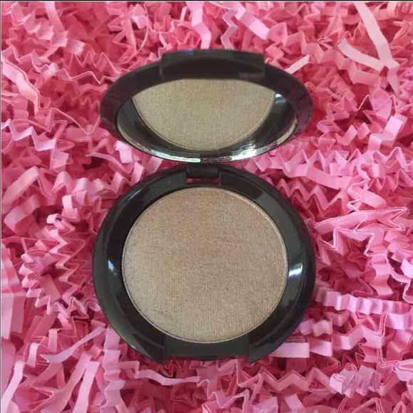 BECCA GLOW ON THE GO - Picture 2 of 3