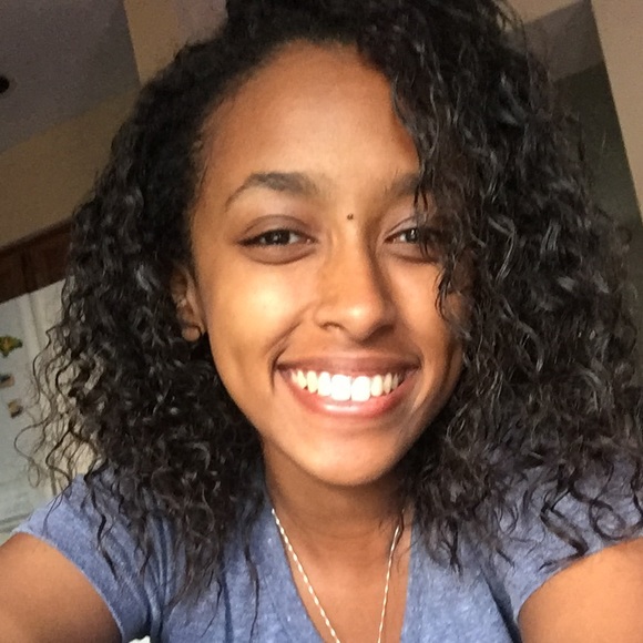 Meet your Posher, Beth