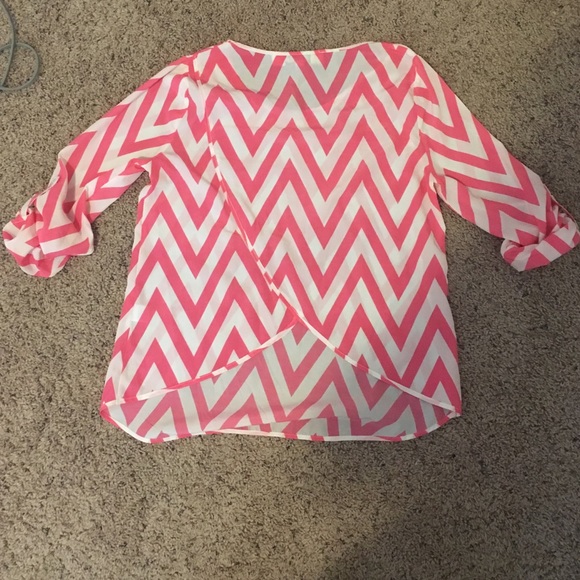 🎉Sale! Pink and white chevron shirt - Picture 2 of 4