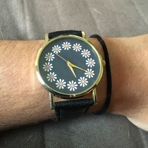 Super cute daisy watch