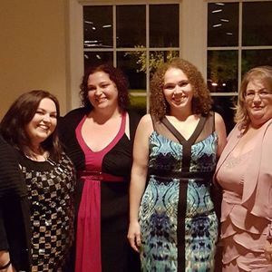 Meet your Posher, Stacy