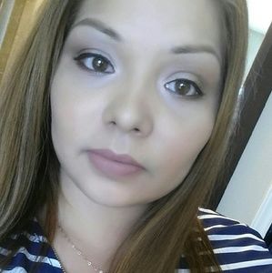 Meet your Posher, Lizbeth