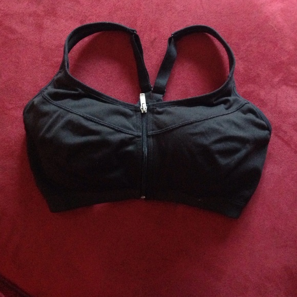 VSX sports bra