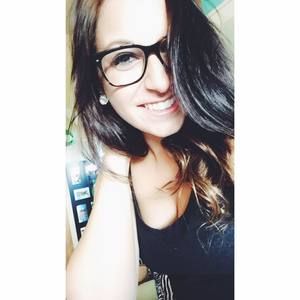 Meet your Posher, Maegan