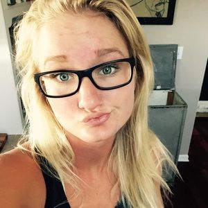 Meet your Posher, Audra