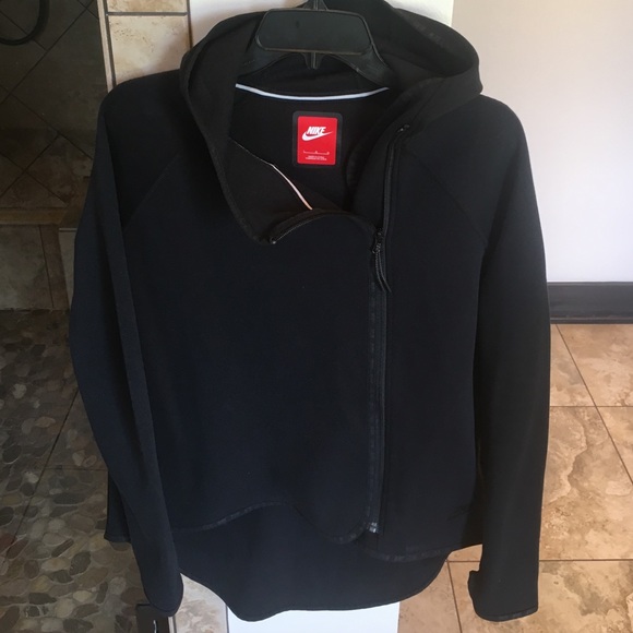 Nike tech fleece jacket