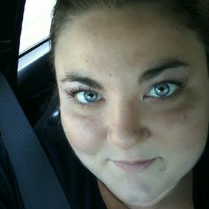 Meet your Posher, Deirdre