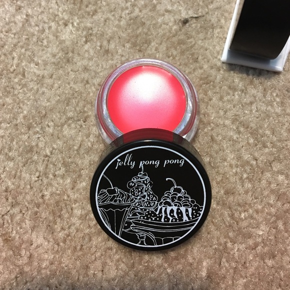 Lip/ cheek cream