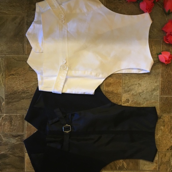 Black & White Vest Bundle - Picture 4 of 4