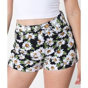 American apparel high waisted daisy shorts