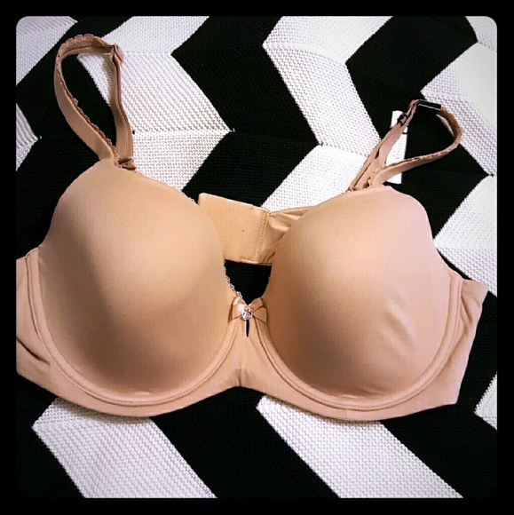 Victoria Secret Body by Victoria 38D