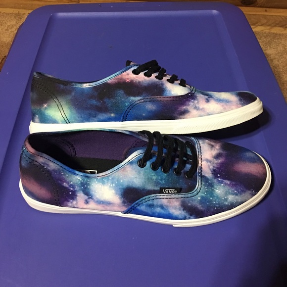 Women's Galaxy Print Vans