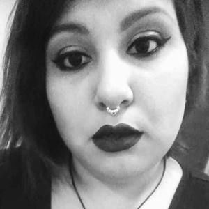 Meet your Posher, Leila