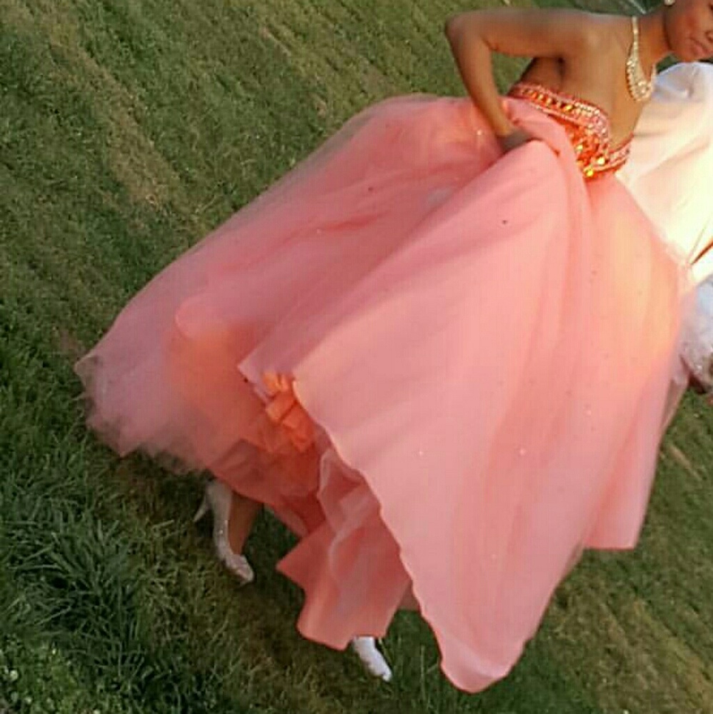 *FINAL OFFER* Corral Burst color prom ball gown - Picture 8 of 8