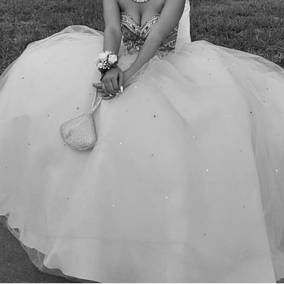 *FINAL OFFER* Corral Burst color prom ball gown - Picture 7 of 8