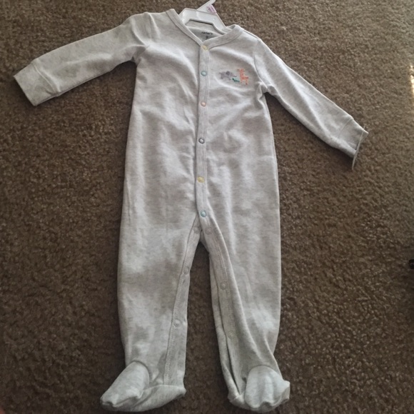 Carters sleeper (9 months) NWT