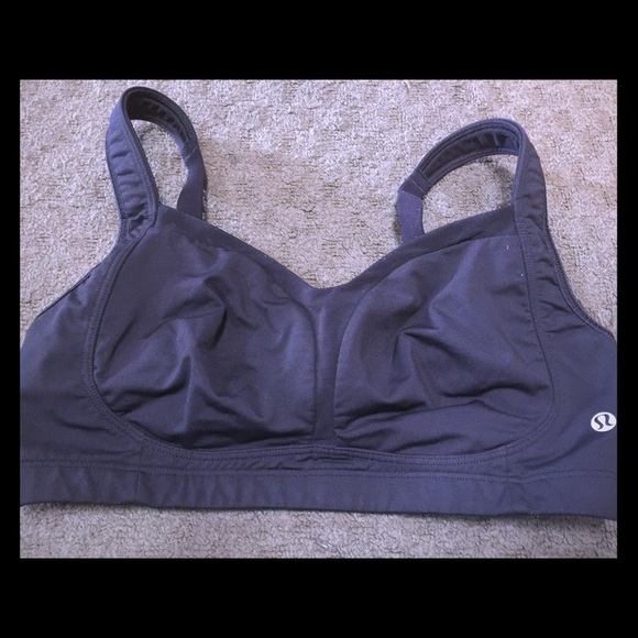 Lululemon Tata Tamer in 36DD
