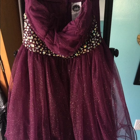 Short dress