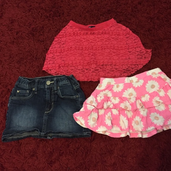 ❌sold❌Girls Skirt Bundle