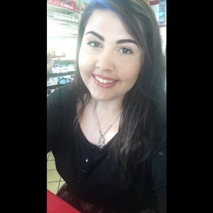 Meet your Posher, Jen