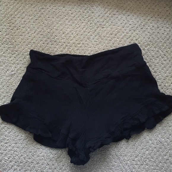 🌸 Brandy Melville Shorts 🌸 OR WILL BE DONATED!!