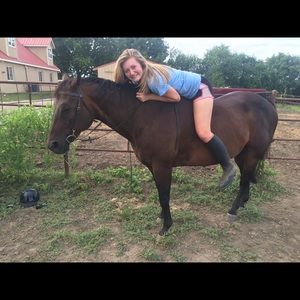 Meet your Posher, Kimberly