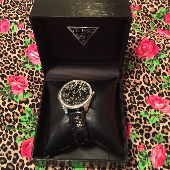 ‼️One Day Sale‼️Black sequence Guess watch
