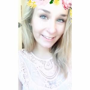 Meet your Posher, Maddie