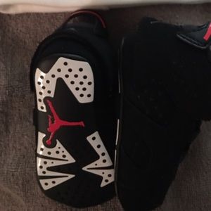 Jordan Retro 6 with fitted cap