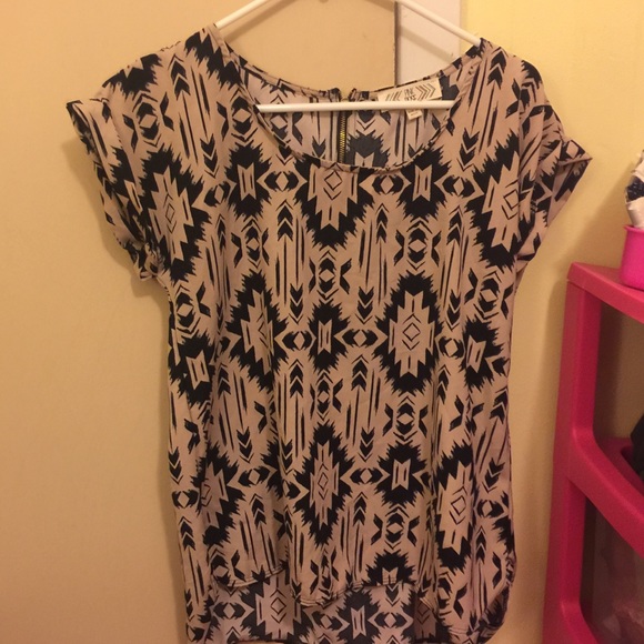 Aztec top