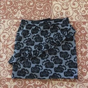 Charlie and Robin skirt size s