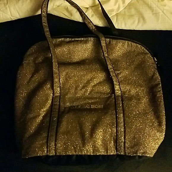 Victorias Secret overnight bag