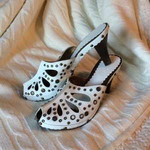 Chatulle leather mules