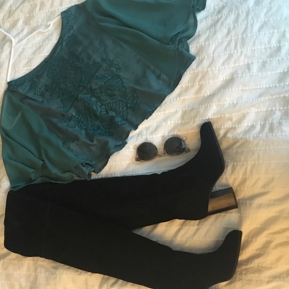 Jessica Simpson thigh high suede boots - Picture 2 of 3