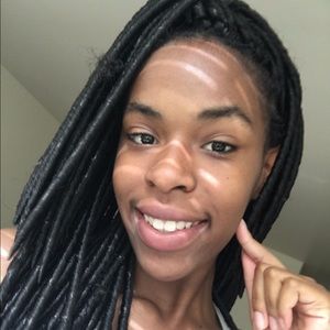 Meet your Posher, Samya